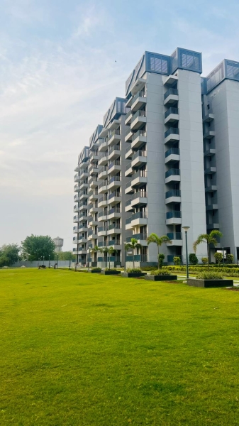 2 bhk flat for sale in Solera Signature Global 